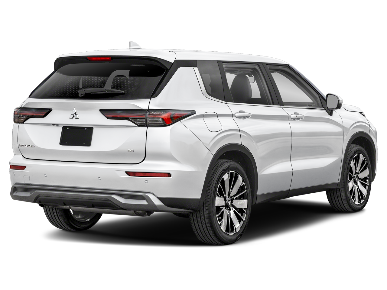 2026 Mitsubishi Outlander SE photo 2