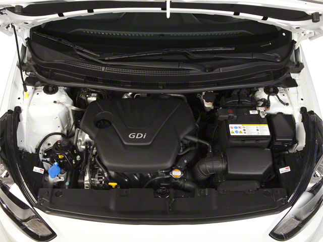 2012 Hyundai Accent 5-Door GS