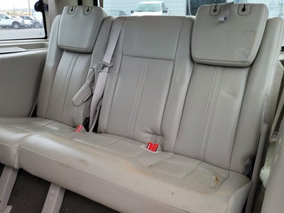 2015 Lincoln Navigator Base