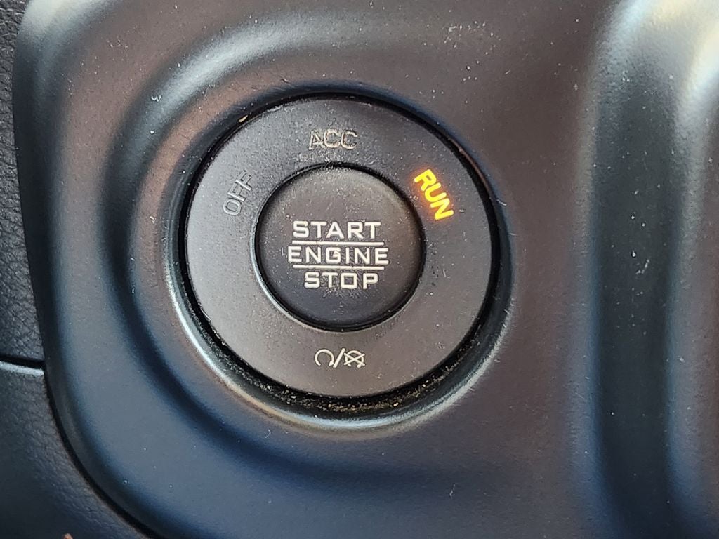 2020 Jeep Wrangler Unlimited Sahara Altitude