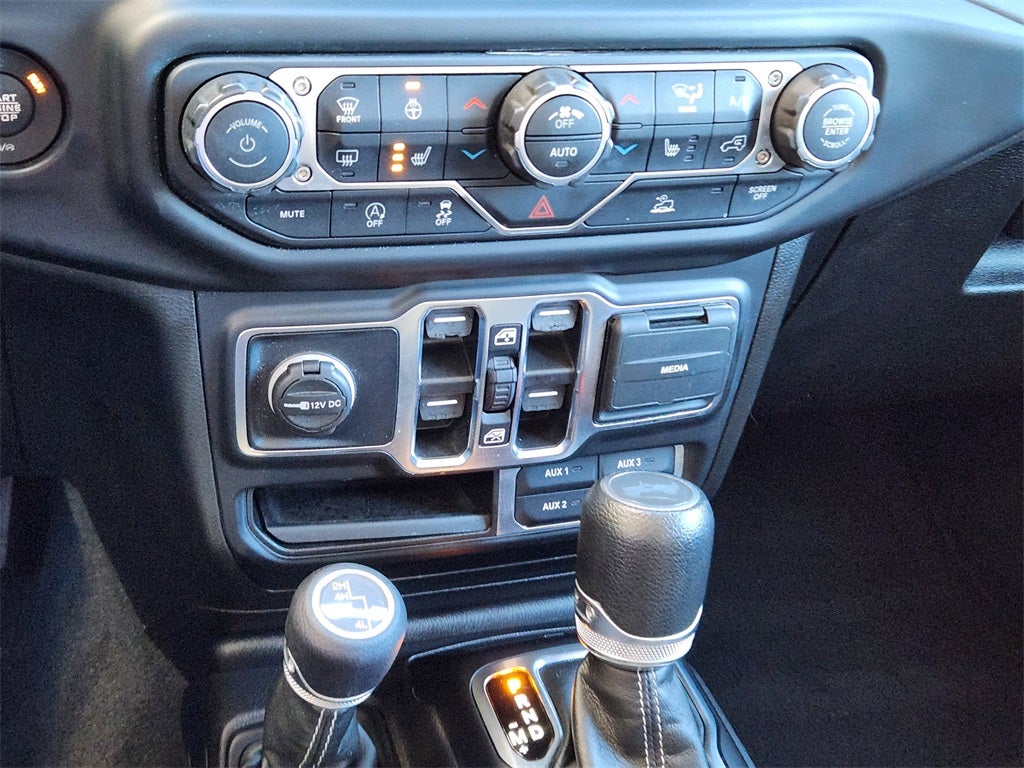 2022 Jeep Wrangler Unlimited Sahara 4x4