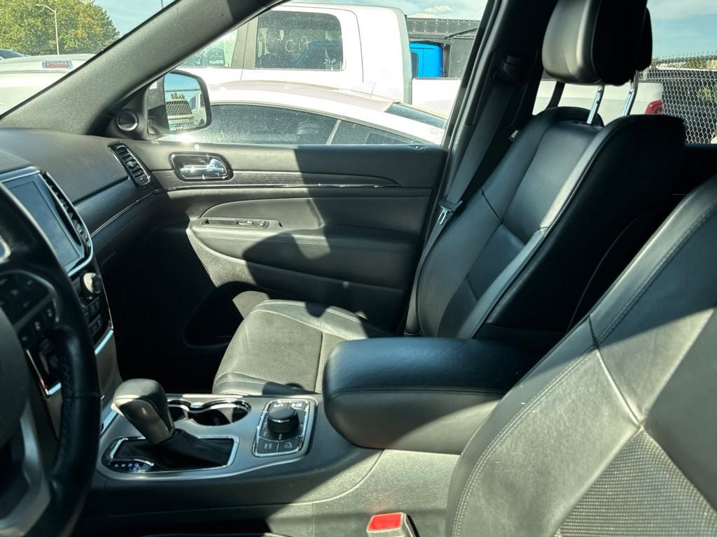 2020 Jeep Grand Cherokee Overland