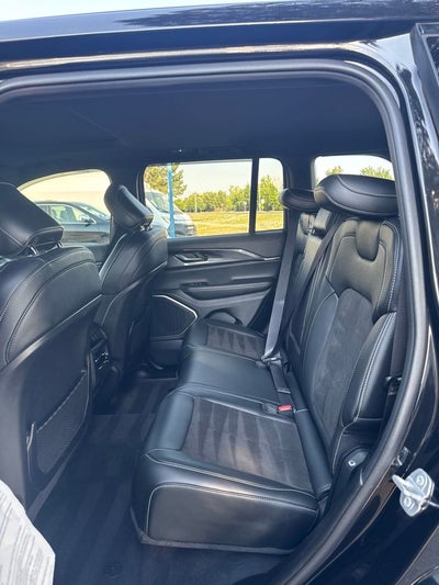 2022 Jeep Grand Cherokee Altitude