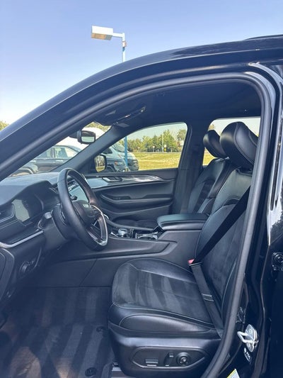 2022 Jeep Grand Cherokee Altitude