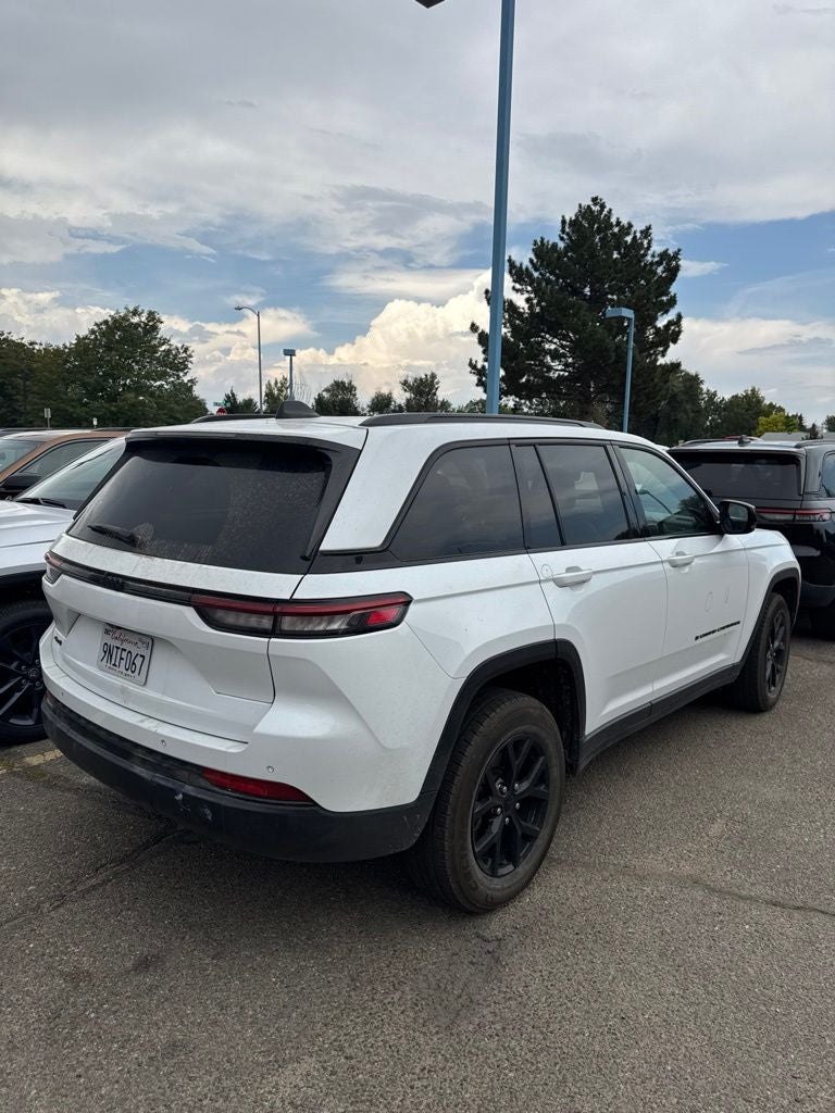2025 Jeep Grand Cherokee Altitude
