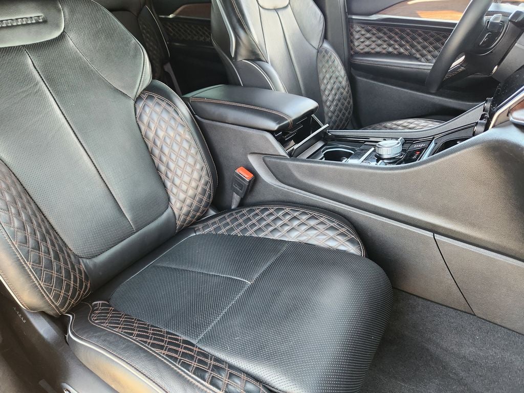 2025 Jeep Grand Cherokee L Summit 4x4