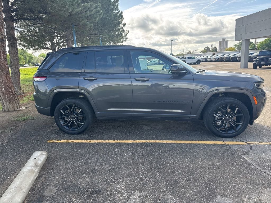 2025 Jeep Grand Cherokee 4xe Anniversary Edition