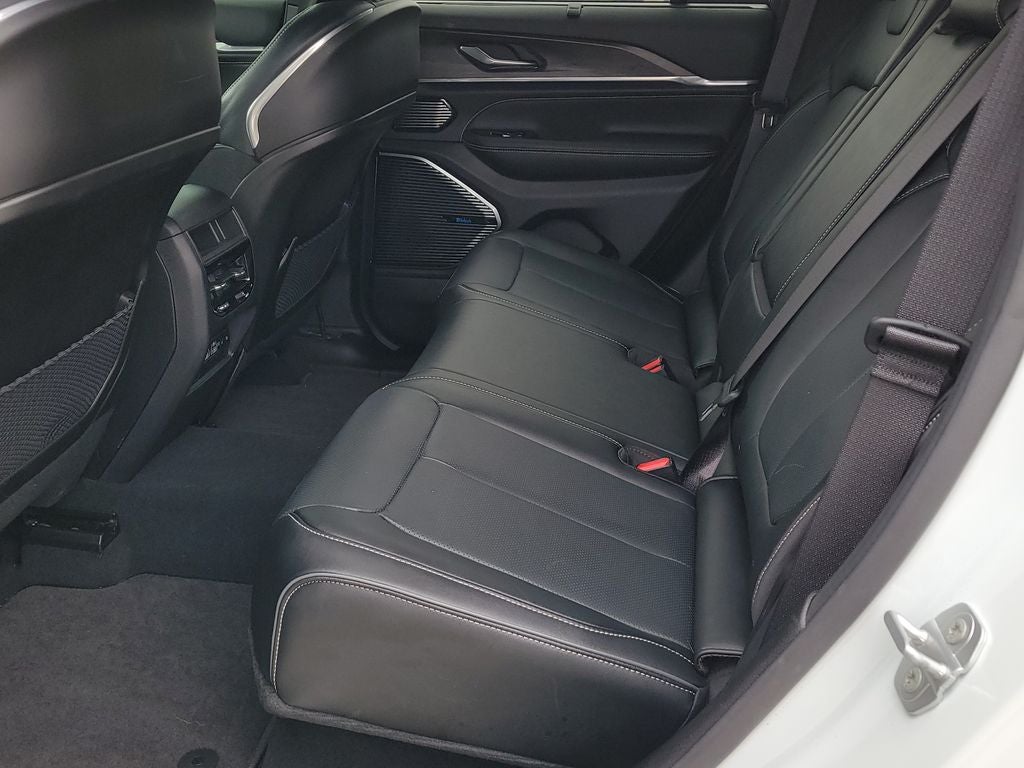 2025 Jeep Grand Cherokee 4xe Overland 4xe