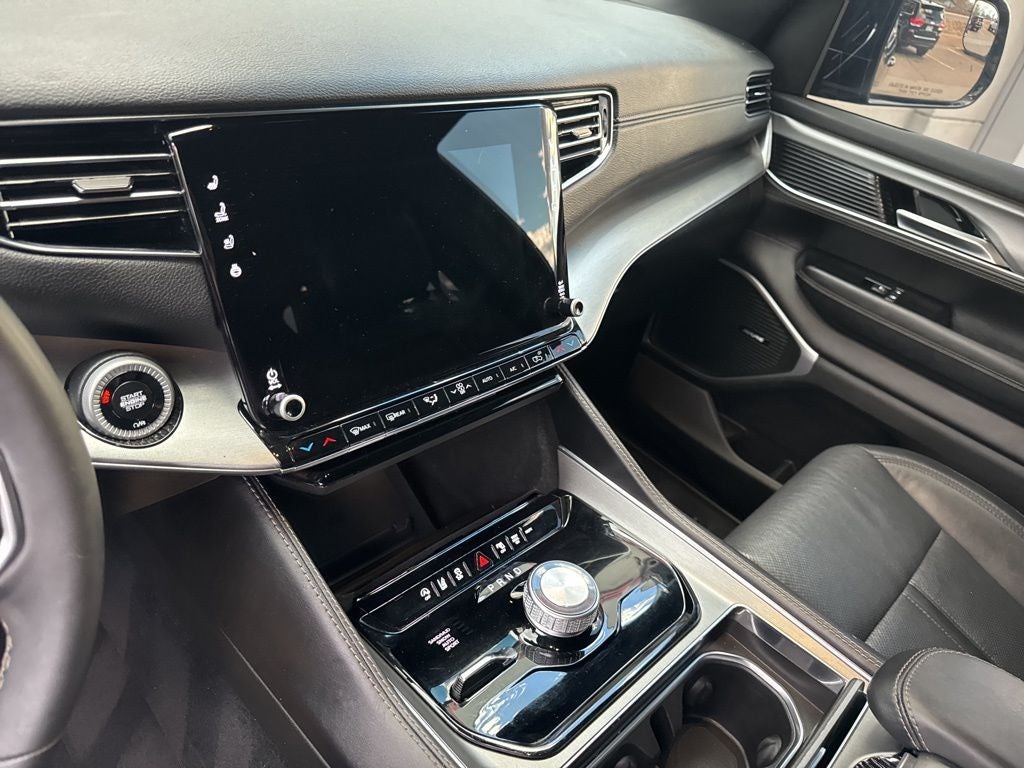 2024 Jeep Wagoneer Series II Carbide 4x4