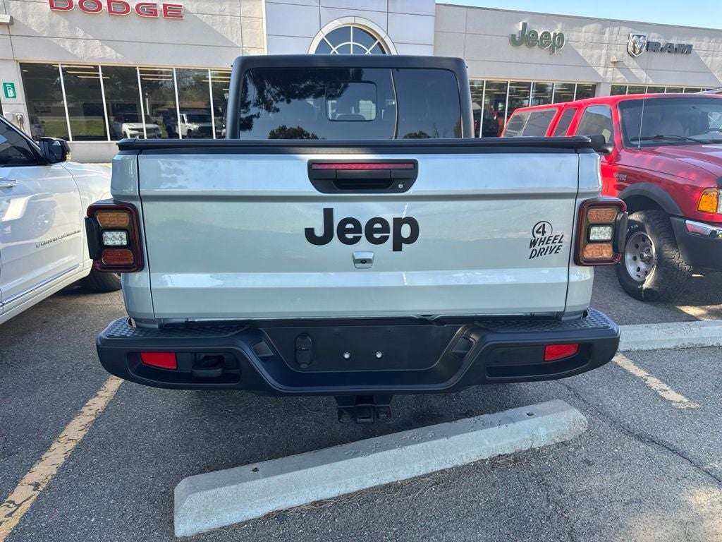 2024 Jeep Gladiator Willys