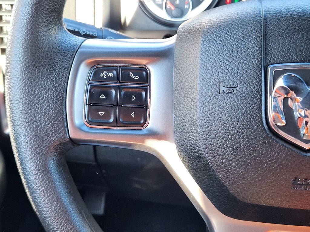 2024 RAM 1500 Classic Warlock Crew Cab 4x4 5'7' Box