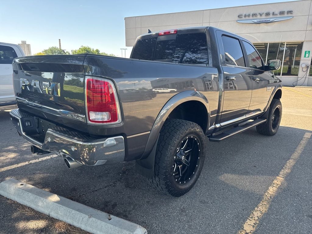 2017 RAM 1500 Limited Crew Cab 4x4 5'7' Box
