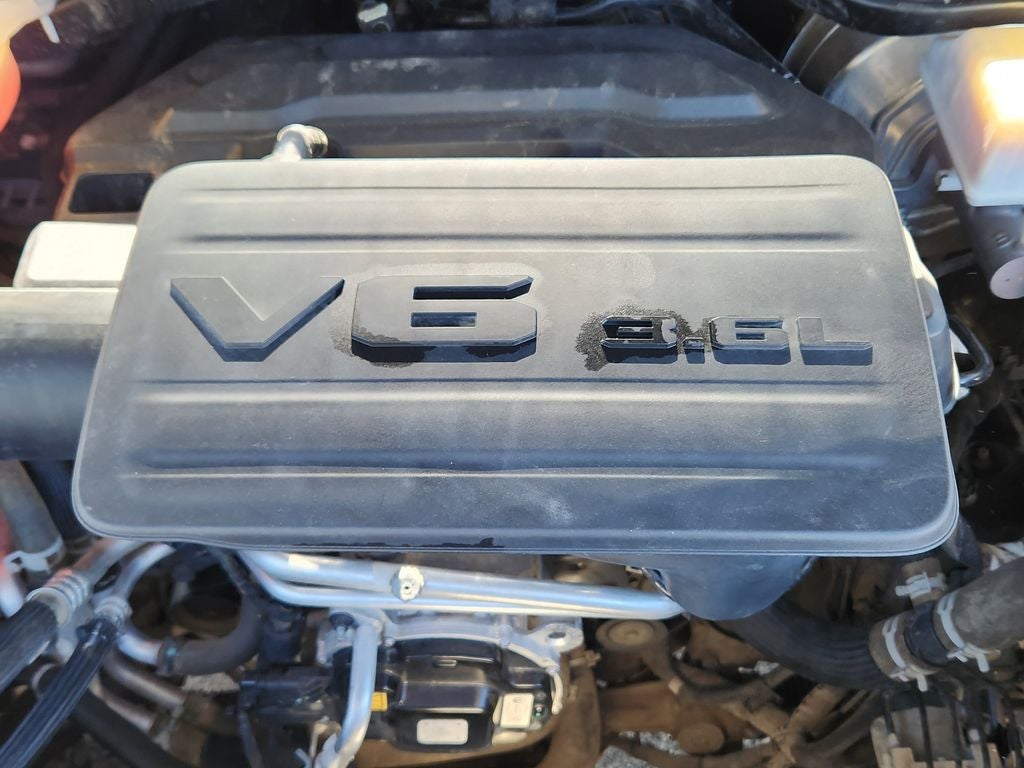 2022 RAM 1500 Big Horn Crew Cab 4x4 5'7' Box