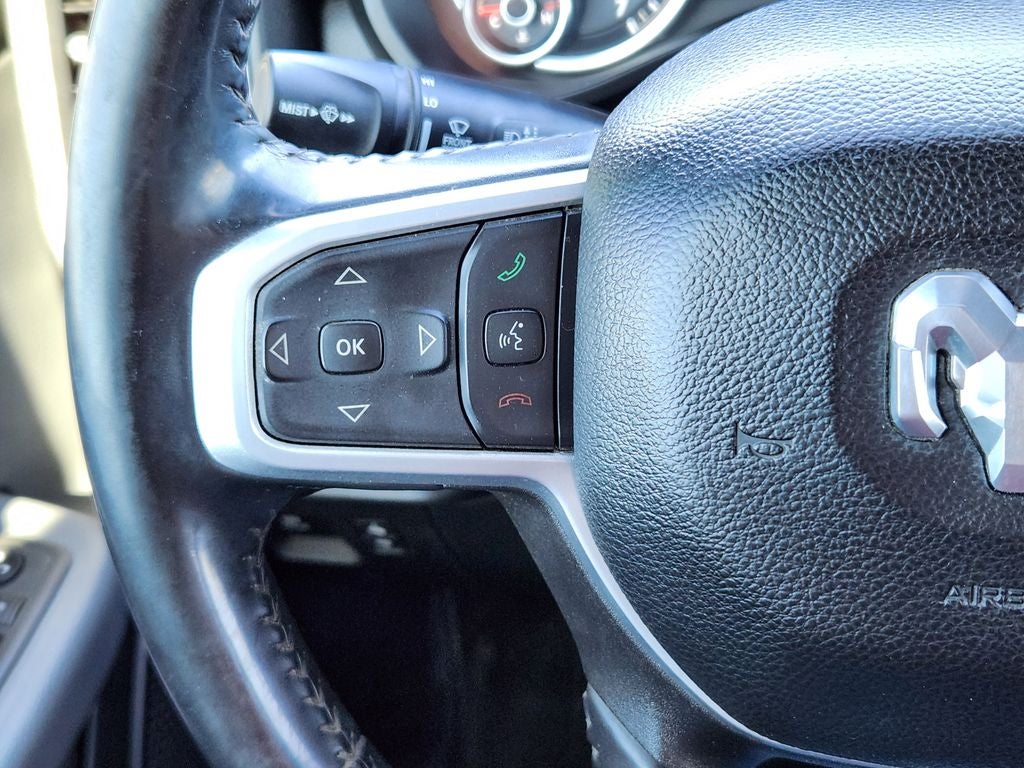 2022 RAM 1500 Big Horn Crew Cab 4x4 5'7' Box