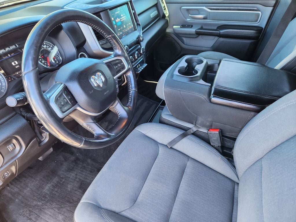 2022 RAM 1500 Big Horn Crew Cab 4x4 5'7' Box