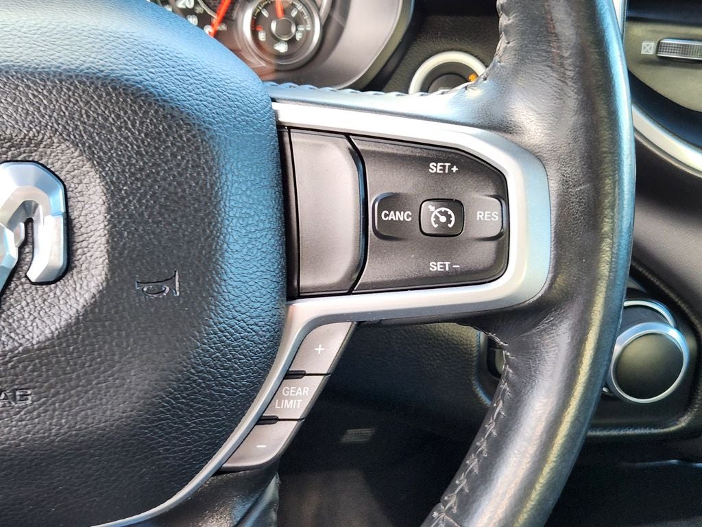 2023 RAM 1500 Big Horn Crew Cab 4x4 5'7' Box