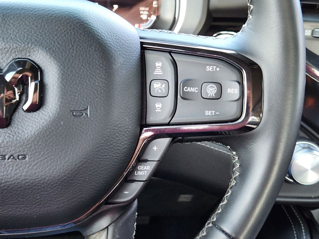 2025 RAM 1500 Limited Crew Cab 4x4 5'7' Box