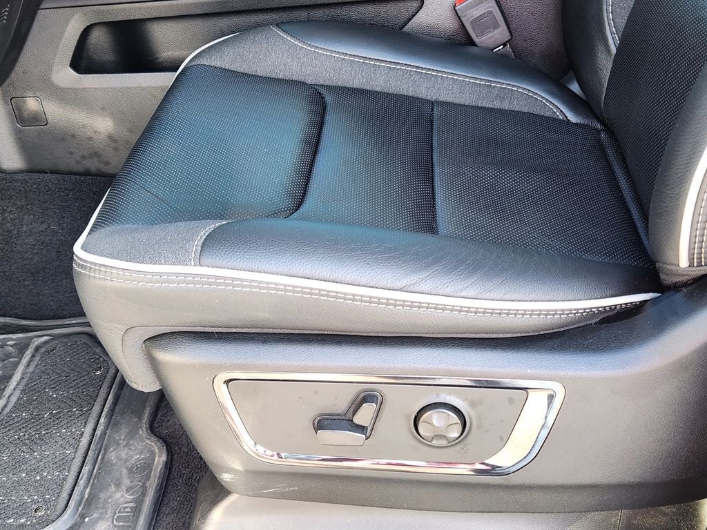 2025 RAM 1500 Limited Crew Cab 4x4 5'7' Box