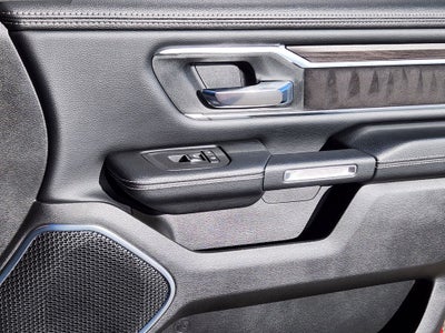 2025 RAM 1500 Laramie Crew Cab 4x4 5'7' Box