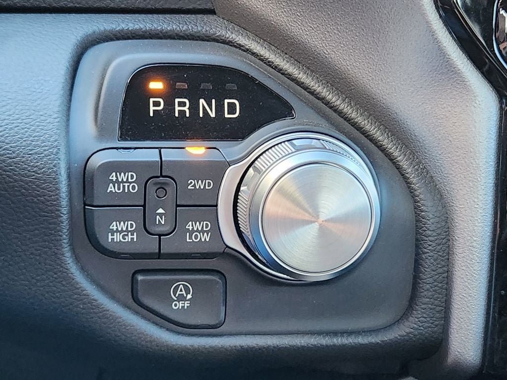 2025 RAM 1500 Laramie Crew Cab 4x4 5'7' Box