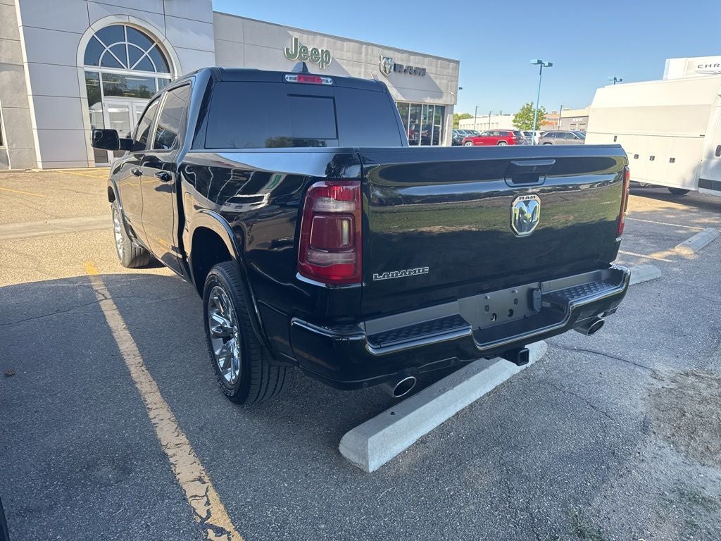 2022 RAM 1500 Laramie Crew Cab 4x4 5'7' Box