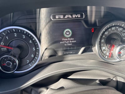 2022 RAM 1500 Laramie Crew Cab 4x4 5'7' Box