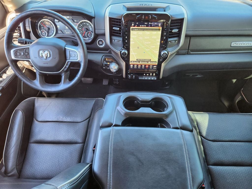 2019 RAM 1500 Laramie Crew Cab 4x4 5'7' Box