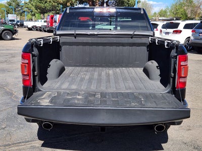 2019 RAM 1500 Laramie Crew Cab 4x4 5'7' Box