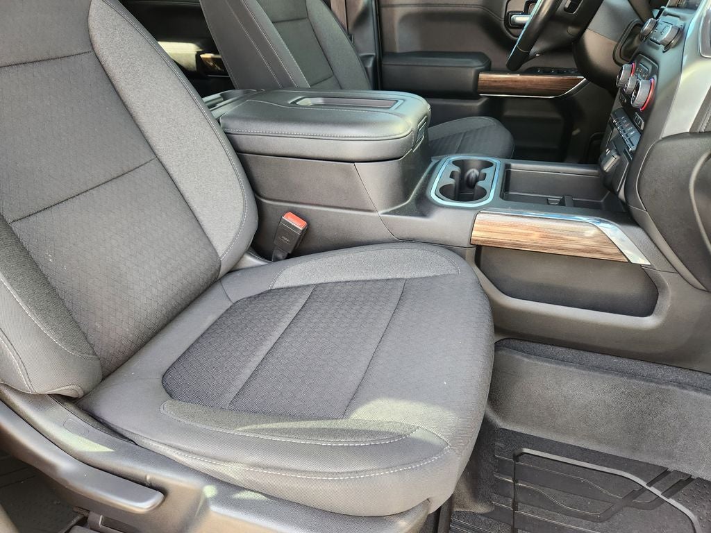 2021 Chevrolet Silverado 1500 4WD Crew Cab Short Bed RST