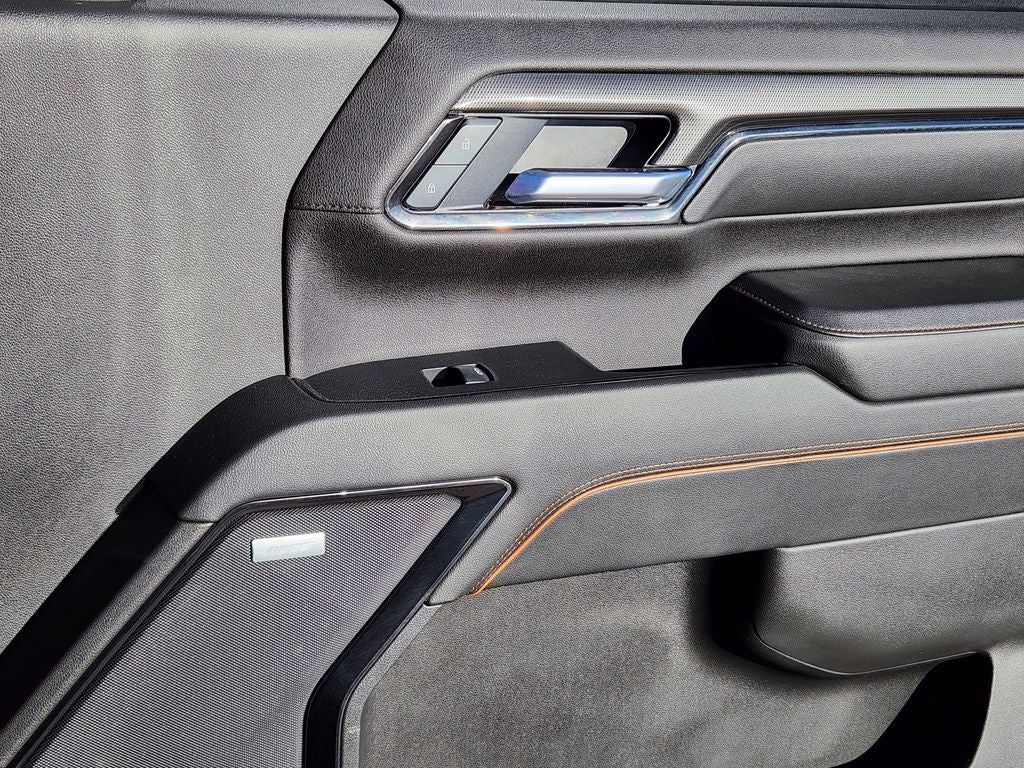 2025 GMC Sierra 3500HD 4WD Crew Cab Standard Bed AT4