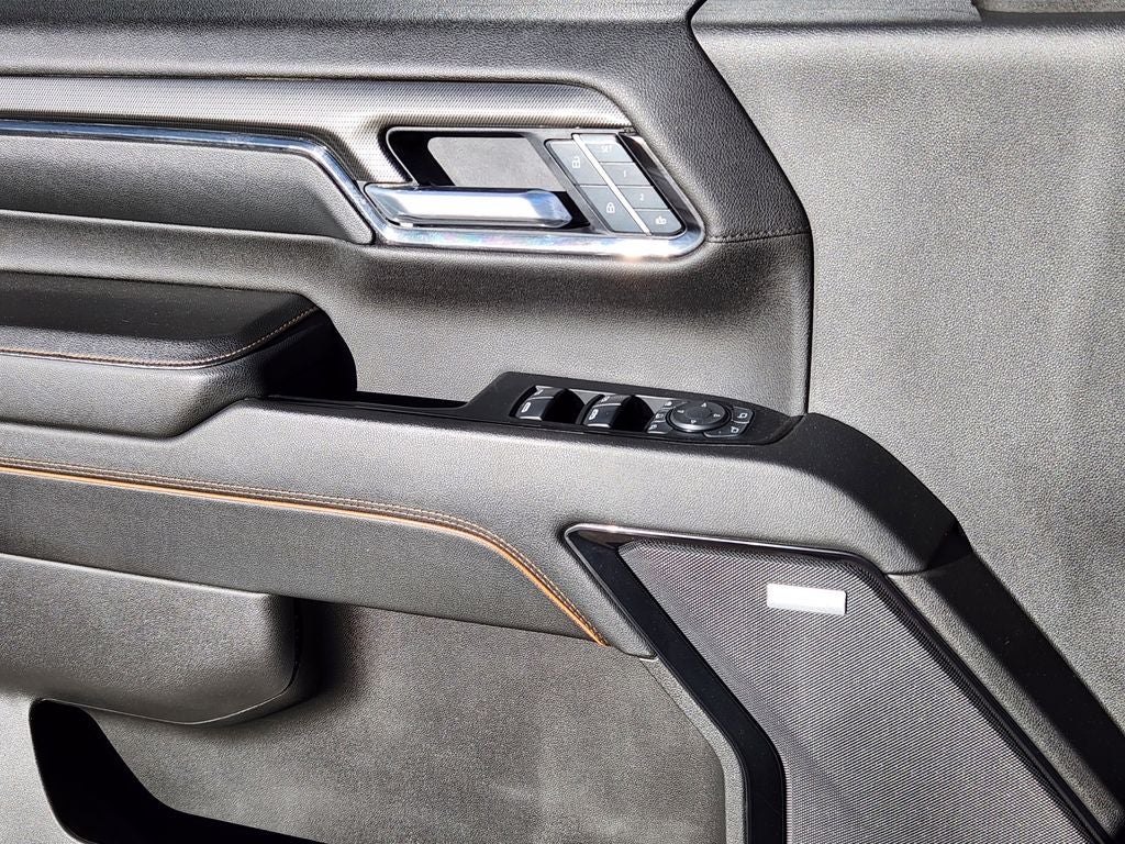 2025 GMC Sierra 3500HD 4WD Crew Cab Standard Bed AT4