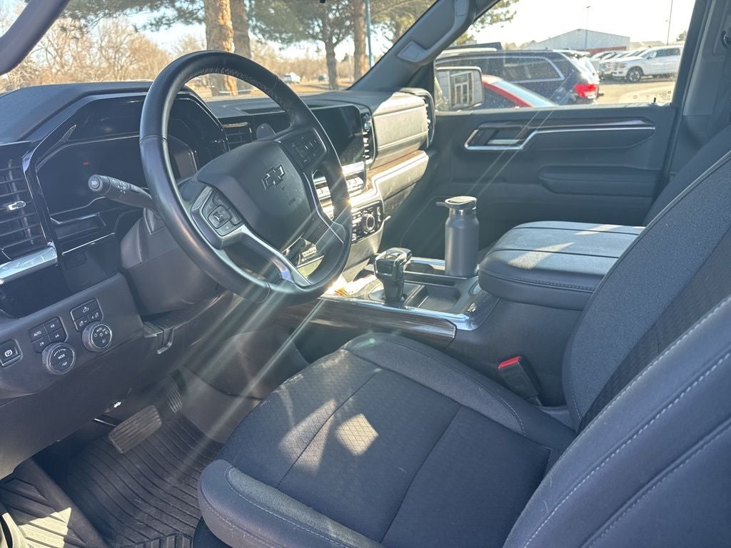 2024 Chevrolet Silverado 1500 RST