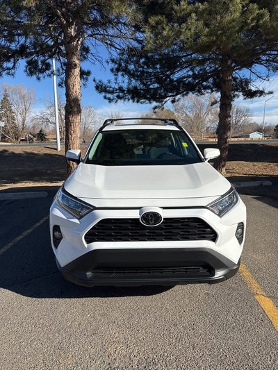 2020 Toyota RAV4 XLE