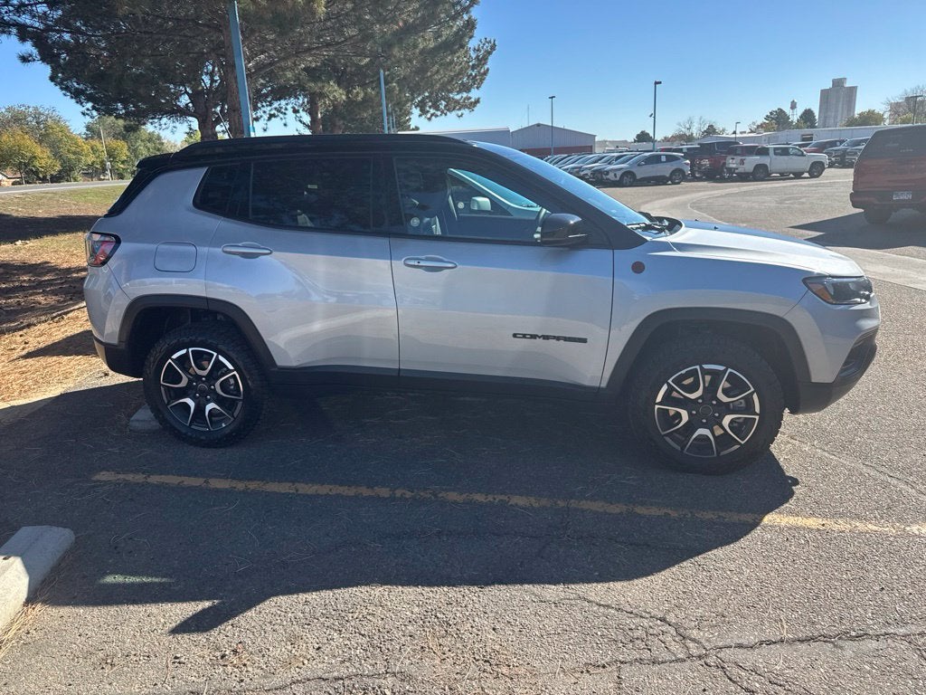 2025 Jeep Compass Trailhawk