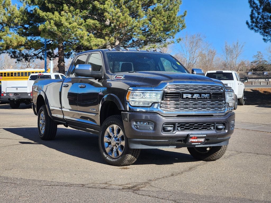 2019 RAM 3500 Limited Crew Cab 4x4 8' Box