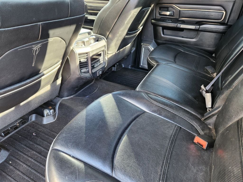 2019 RAM 3500 Limited Crew Cab 4x4 8' Box