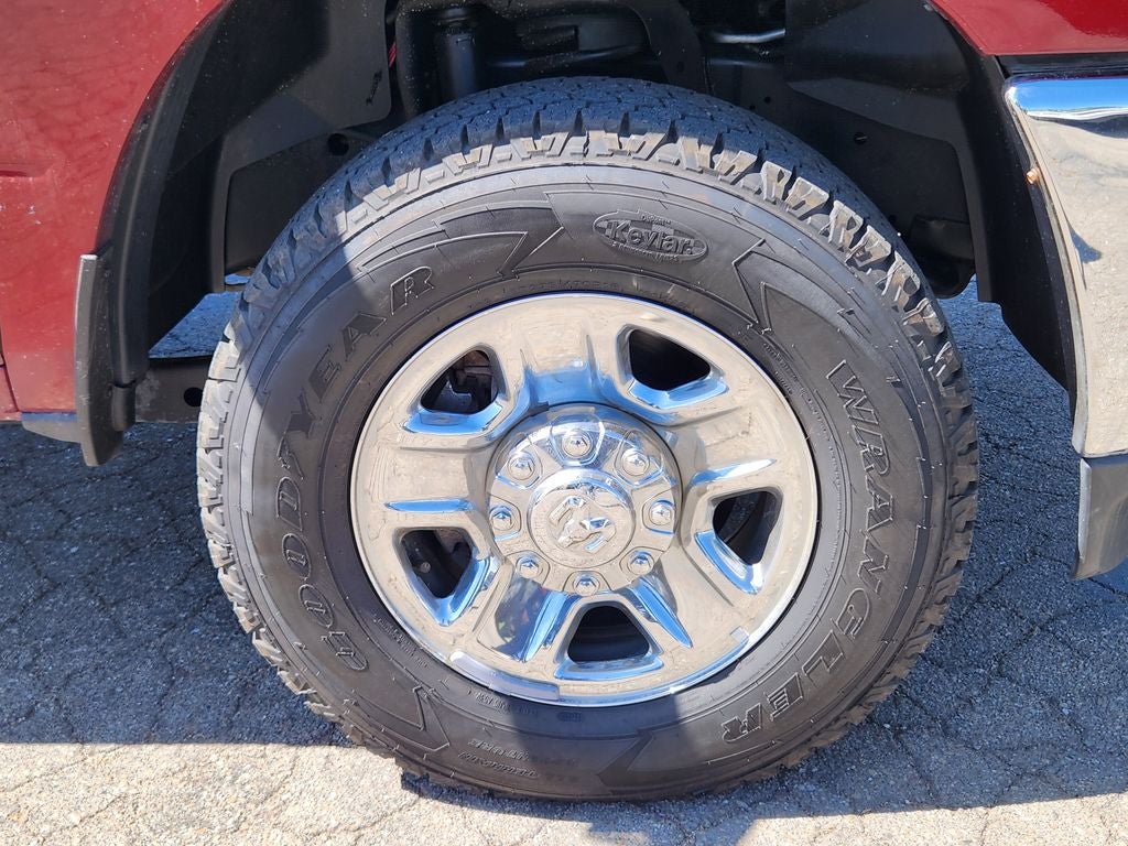 2022 RAM 2500 Tradesman Crew Cab 4x4 6'4' Box