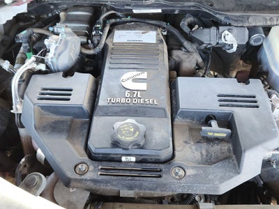 2022 RAM 2500 Tradesman Crew Cab 4x4 6'4' Box