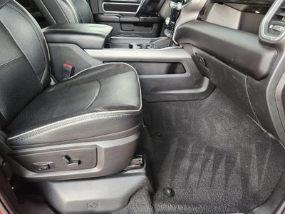 2022 RAM 2500 Laramie Crew Cab 4x4 6'4' Box