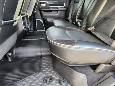 2020 RAM 2500 Laramie Crew Cab 4X4 6'4' Box