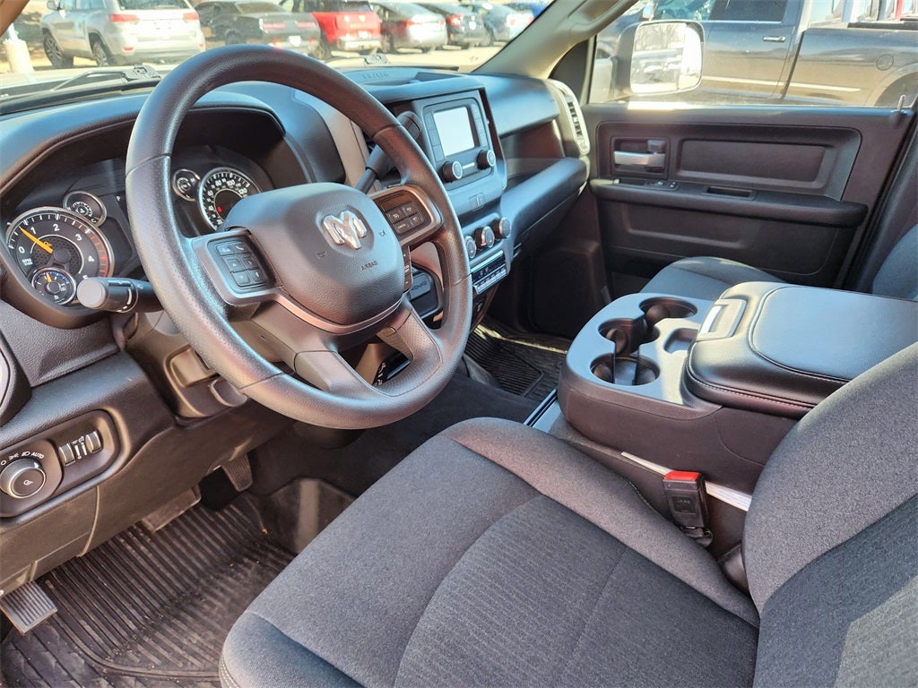 2019 RAM 2500 Tradesman Crew Cab 4x4 8' Box