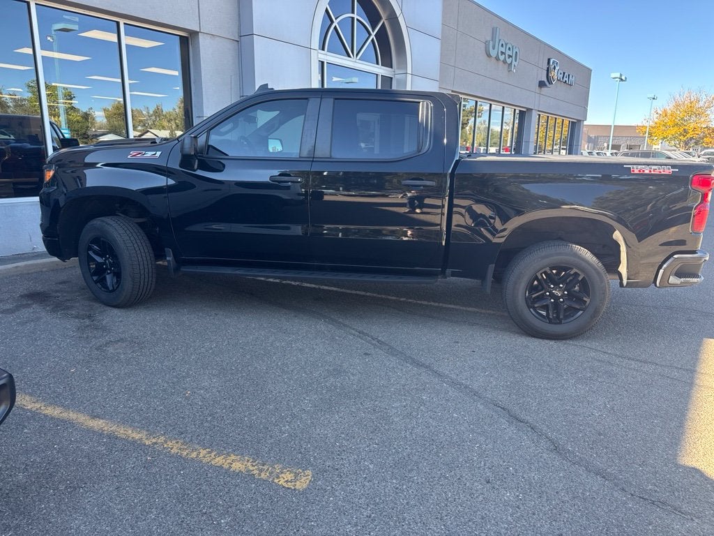 2024 Chevrolet Silverado 1500 Custom Trail Boss