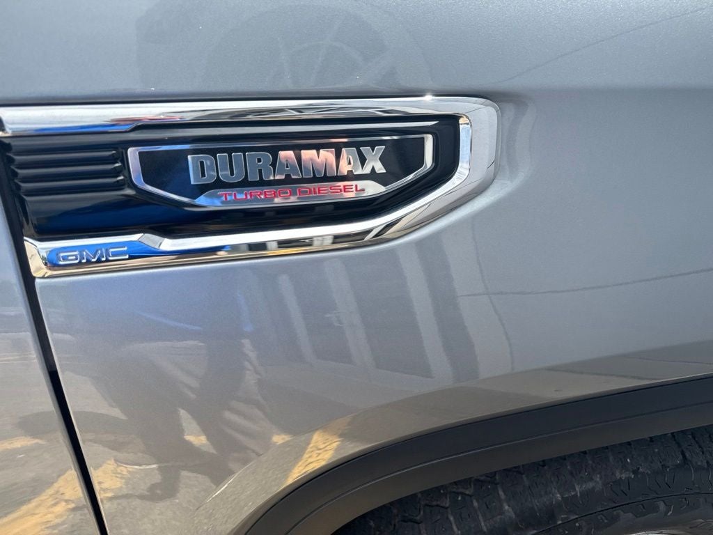 2023 GMC Sierra 1500 4WD Crew Cab Standard Box SLT