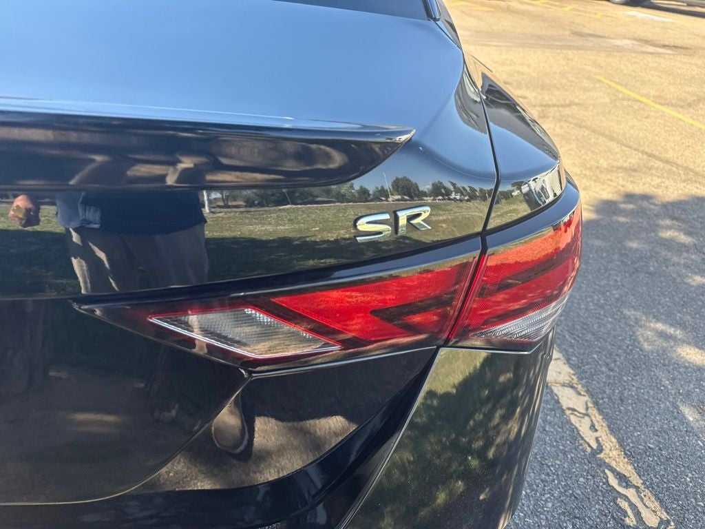 2021 Nissan Sentra SR Xtronic CVT