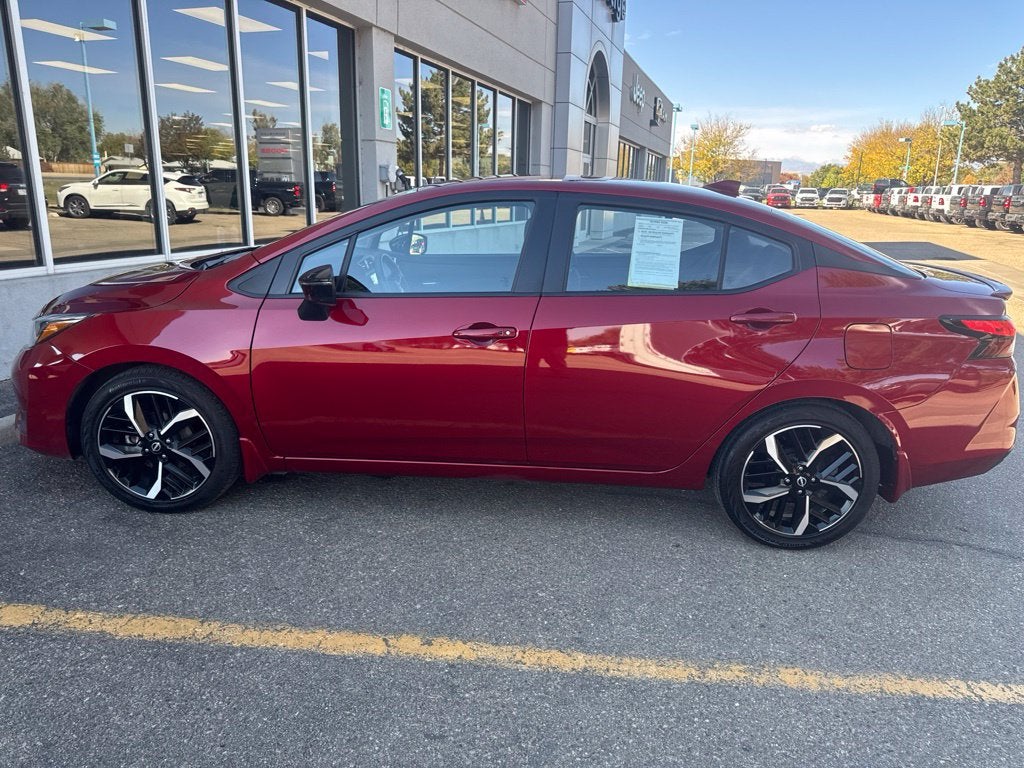 2025 Nissan Versa 1.6 SR