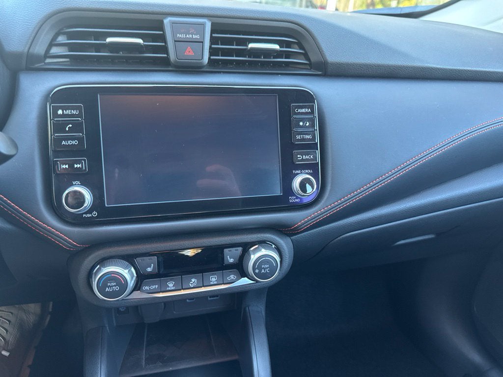 2025 Nissan Versa 1.6 SR