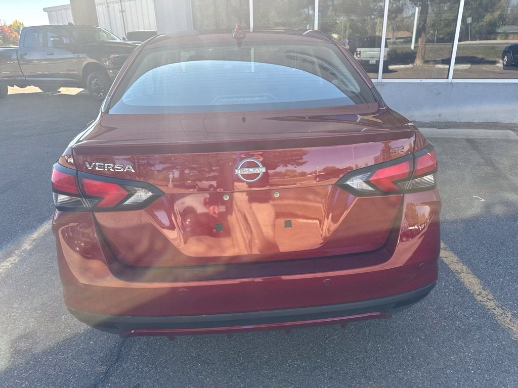 2025 Nissan Versa 1.6 SR
