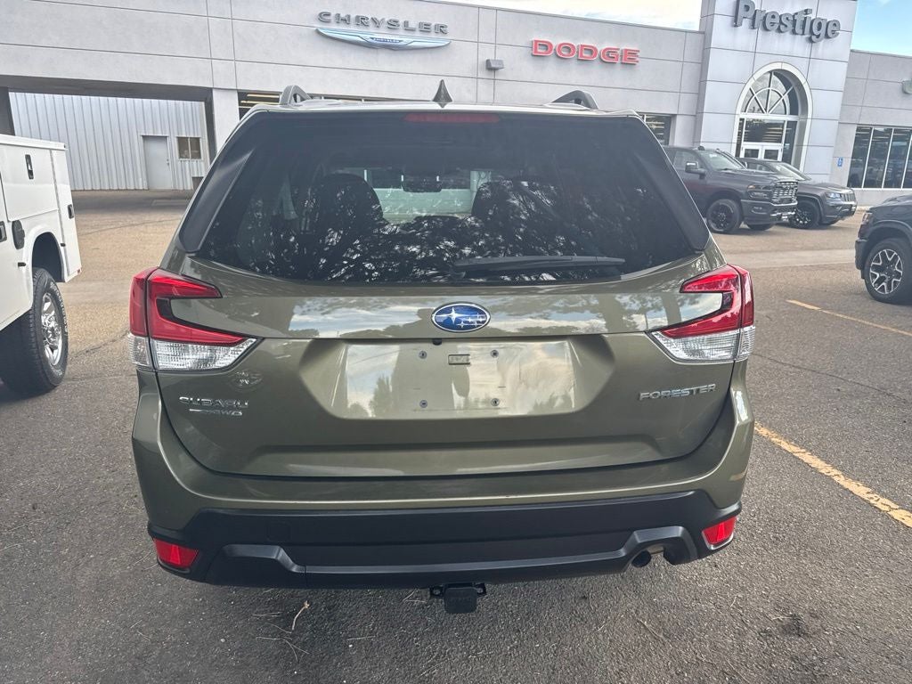 2023 Subaru Forester Premium