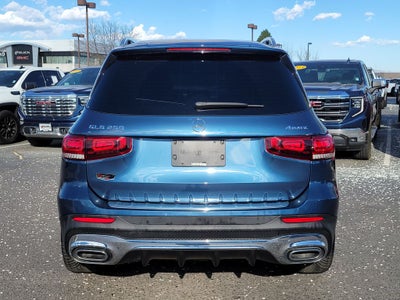 2021 Mercedes-Benz GLB 250 4MATIC®