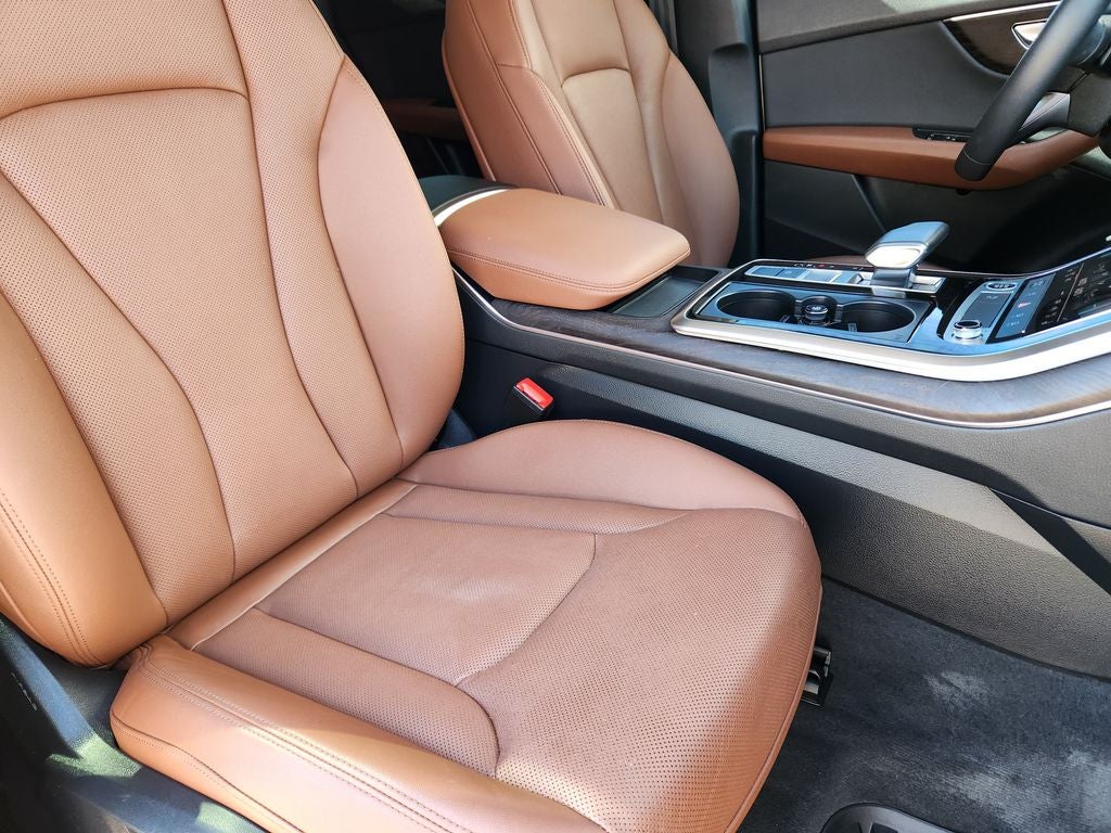 2022 Audi Q8 55 Premium Plus quattro